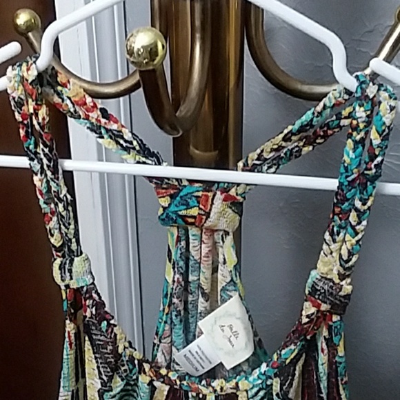 Classy tank top - Picture 2 of 4